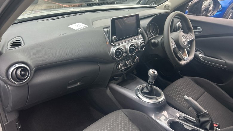 Nissan Juke 1.0 DiG-T 114 Acenta 5dr Petrol Hatchback